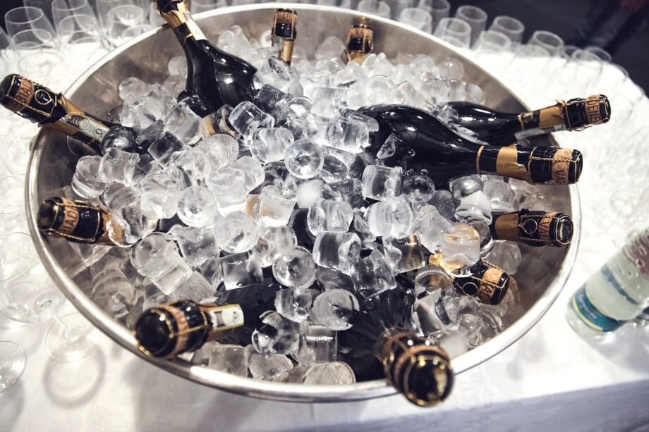 champagne, bottles, cooling-438448.jpg